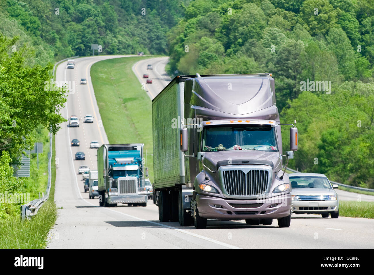 Big rigs hi-res stock photography and images - Alamy