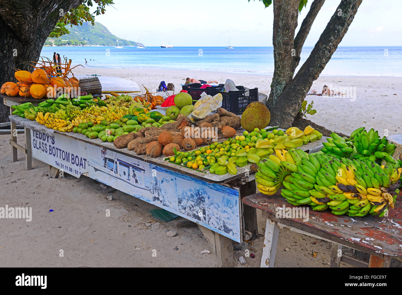 Stand with fresh fruit on the beach, Mahe Island, West Coast, Seychelles Stock Photo
