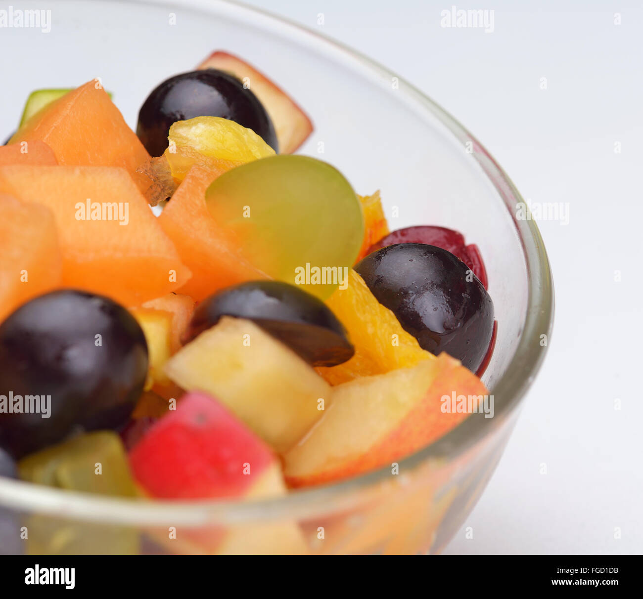 Peach and raspberry salad hi-res stock photography and images - Alamy