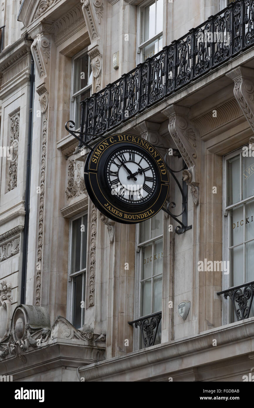 Simon C Dickinson Ltd Art dealers London UK Stock Photo Alamy