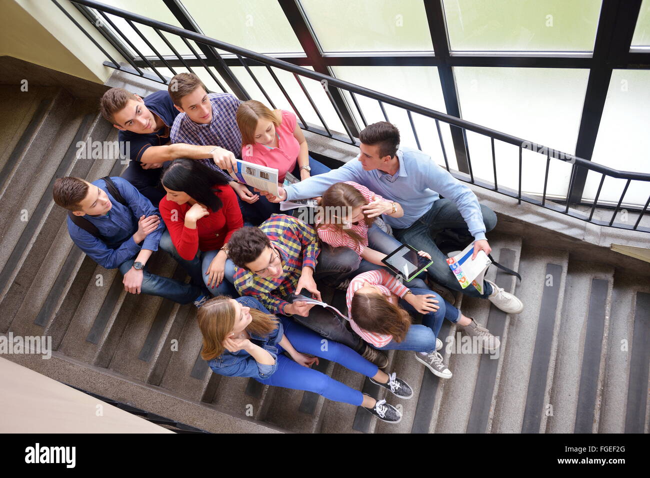 Group of teenager hi-res stock photography and images - Alamy