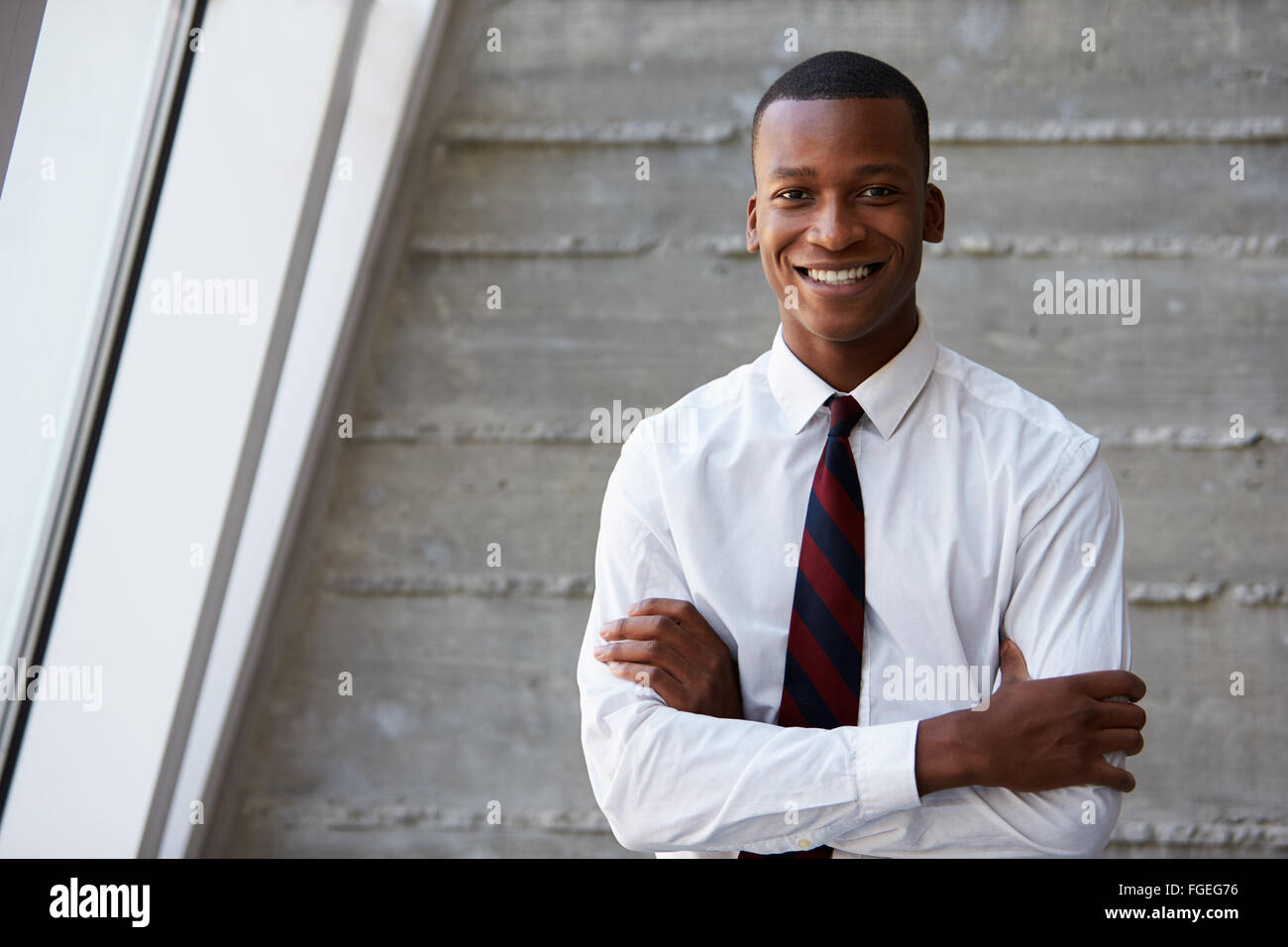 Standing african american male hi-res stock photography and images - Alamy