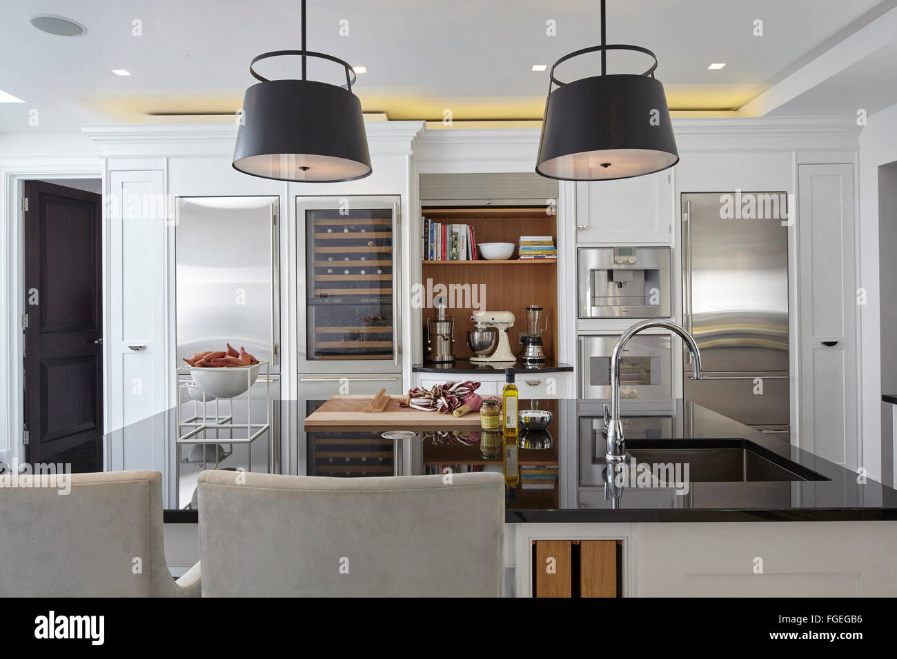 Smallbone Kitchen Interior With Island In Black White Gloss