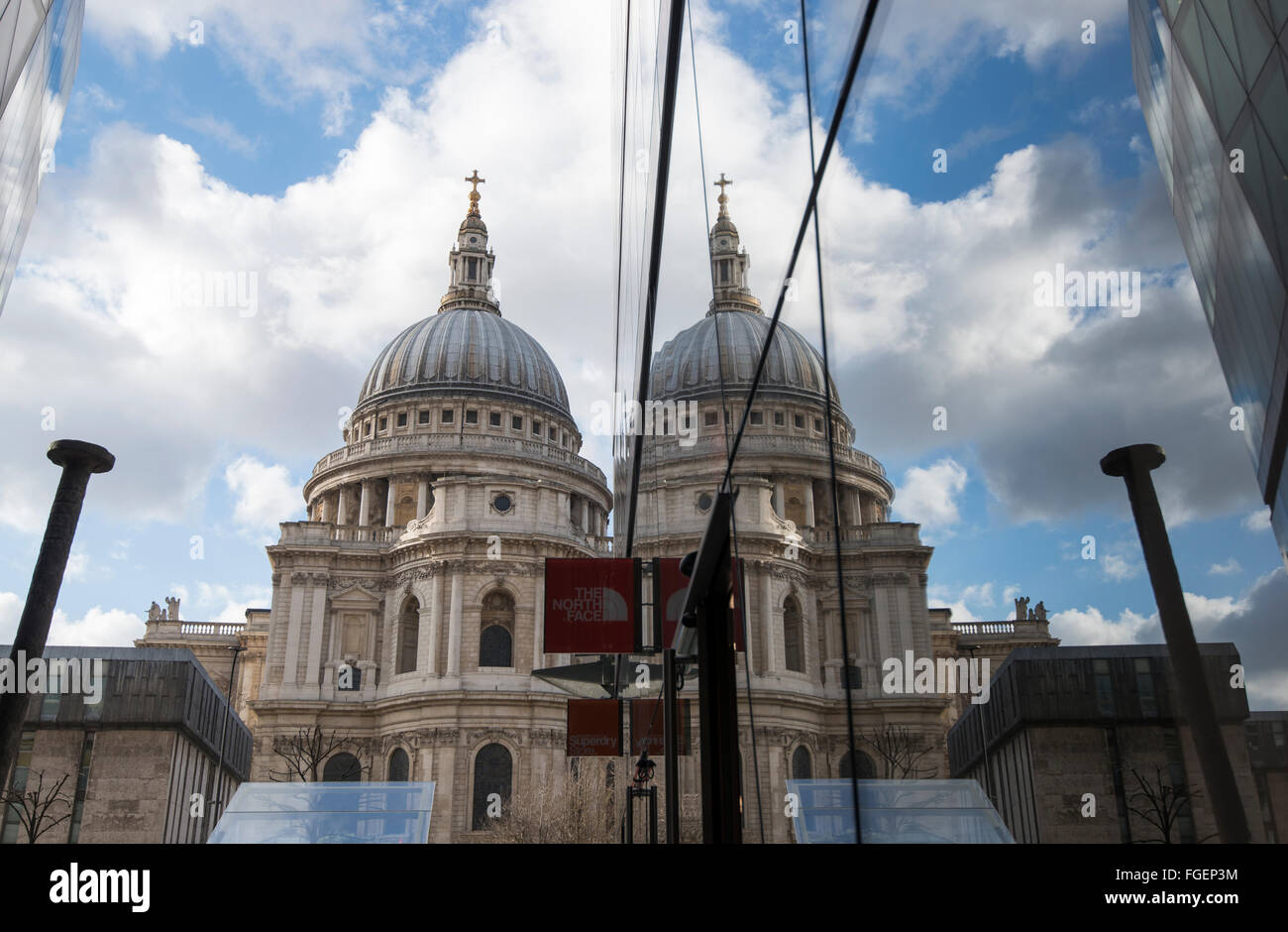 St Paul's Cathedral reflected in windows of the One New Change Development, London England UK Stock Photo