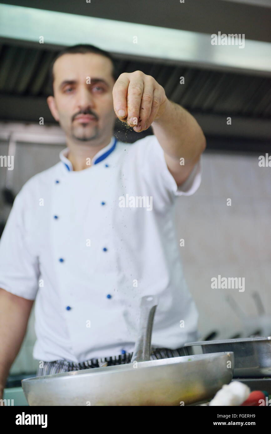 Man preparing seafood hi res stock photography and images Alamy