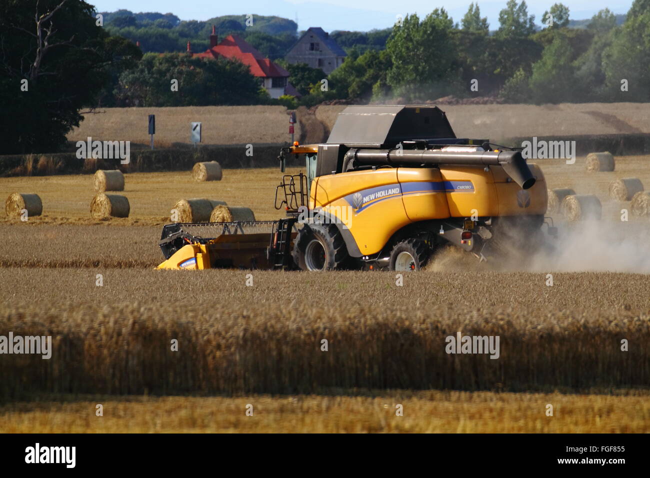 Combined Harvester High Resolution Stock Photography and Images - Alamy