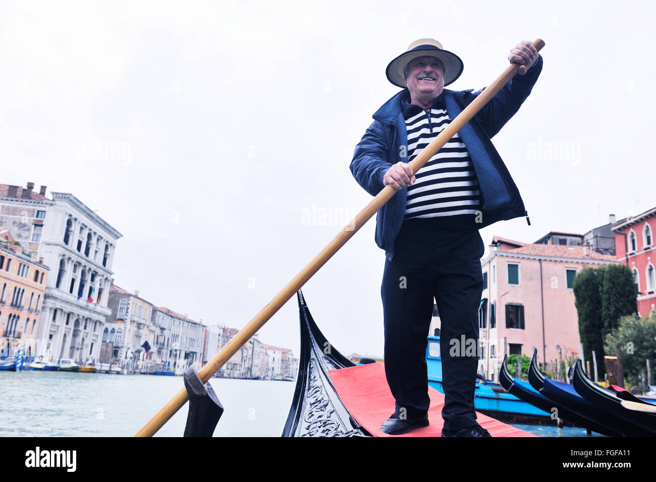 venice italy, gondola driver in grand channel Stock Photo Alamy