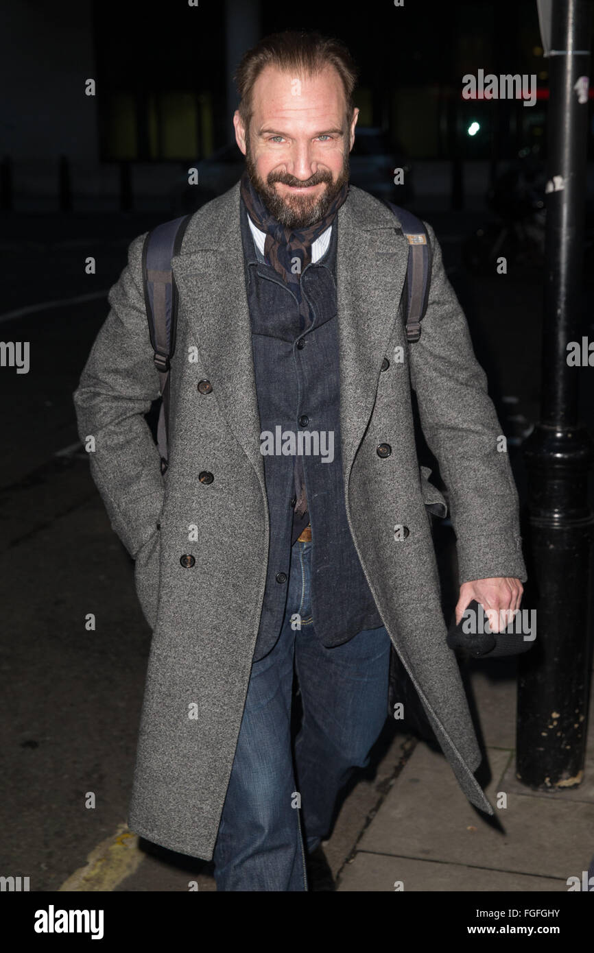 Ralph Fiennes pictured arriving at the Radio 2 studios  Featuring: Ralph Fiennes Where: London, United Kingdom When: 15 Jan 2016 Stock Photo