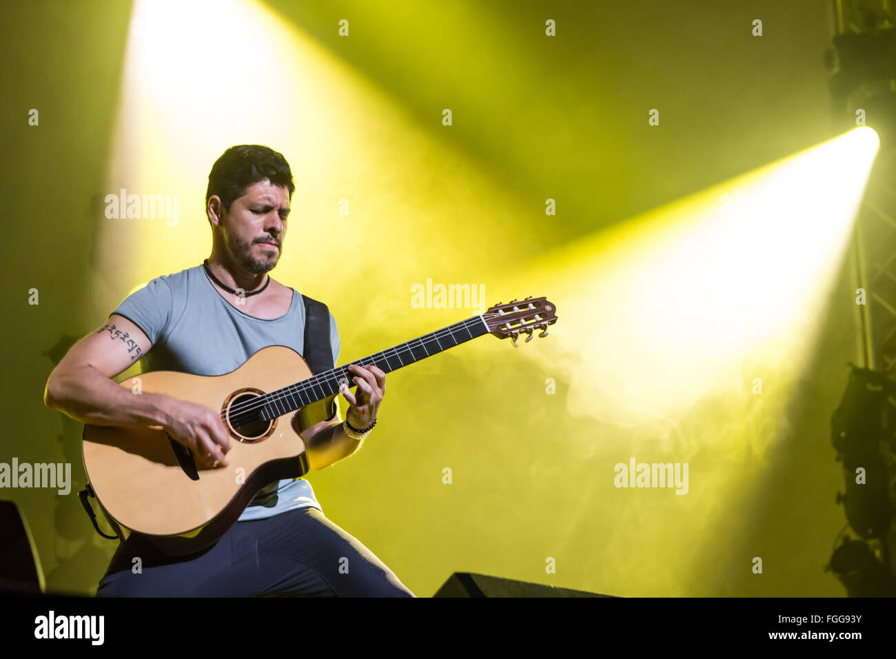 Rodrigo y Gabriela Stock Photo Alamy