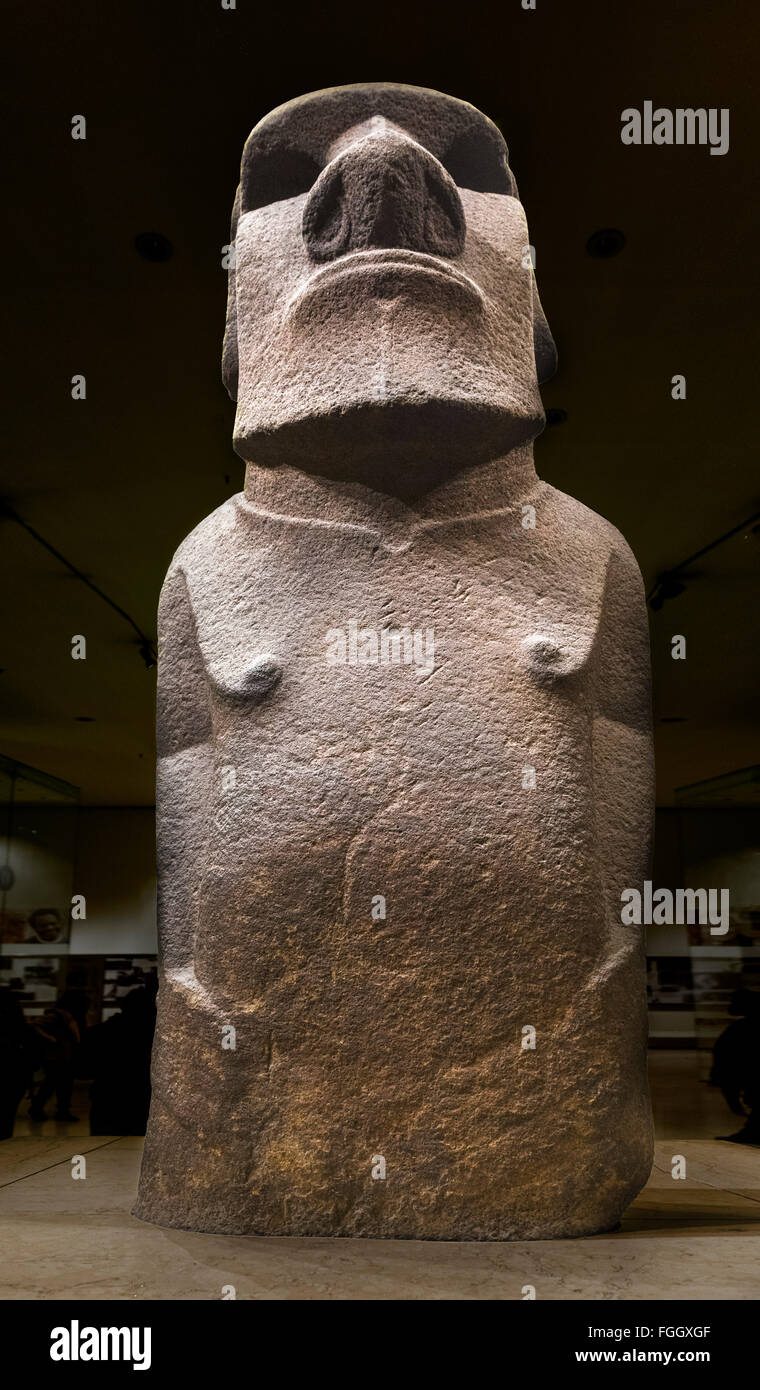 Hoa Hakananai'a, a moai or Easter Island Statue, Wellcome Trust Gallery, British Museum, Bloomsbury, London, England, UK Stock Photo