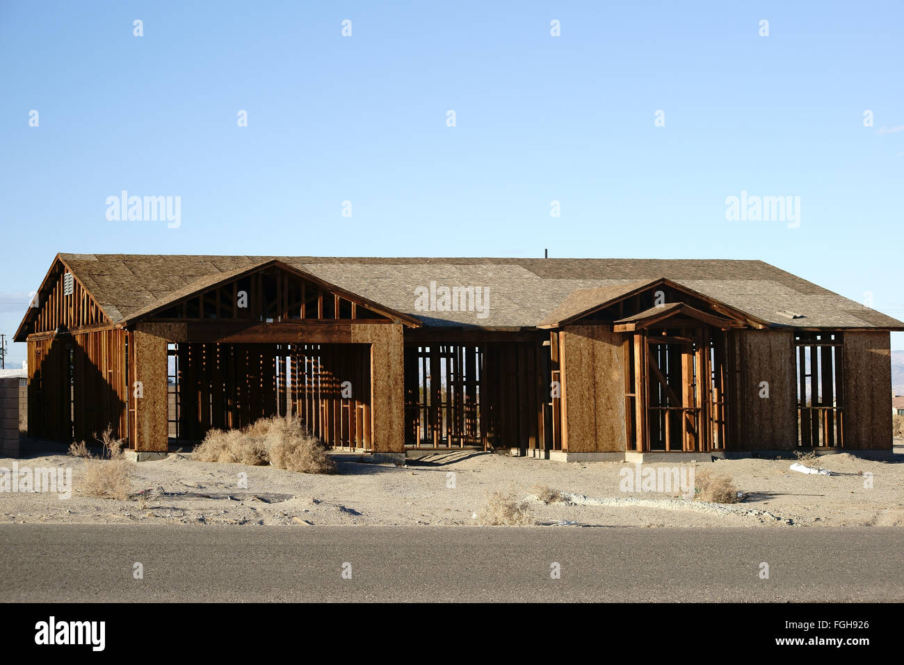 Abandoned house in Salton City Stock Photo Alamy