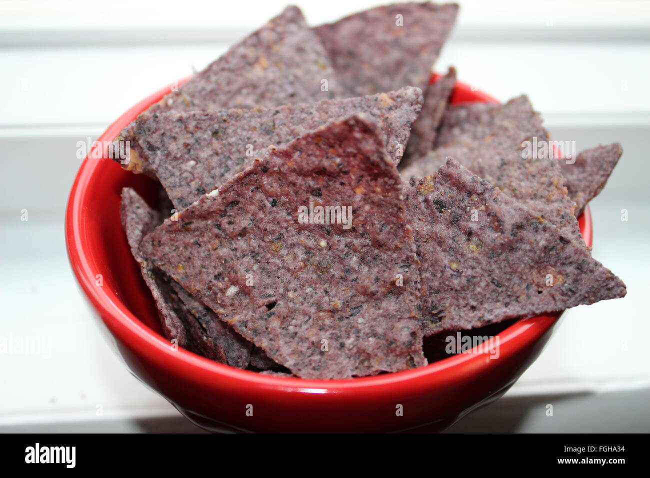 Triangles tortilla chips hi-res stock photography and images - Alamy