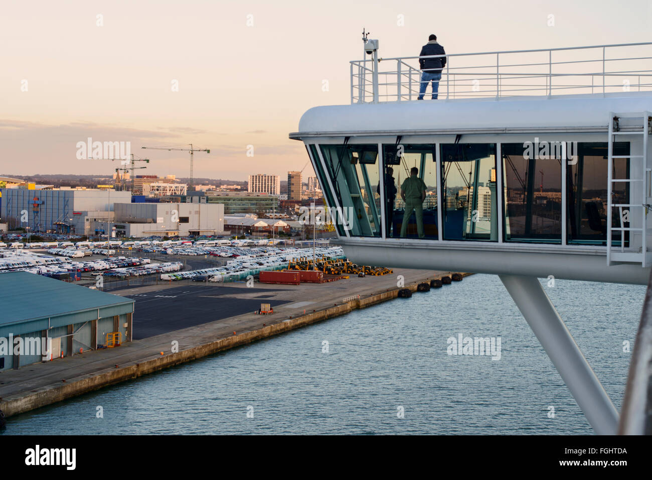 P&O cruise liner Ventura leaving Southampton harbor Stock Photo