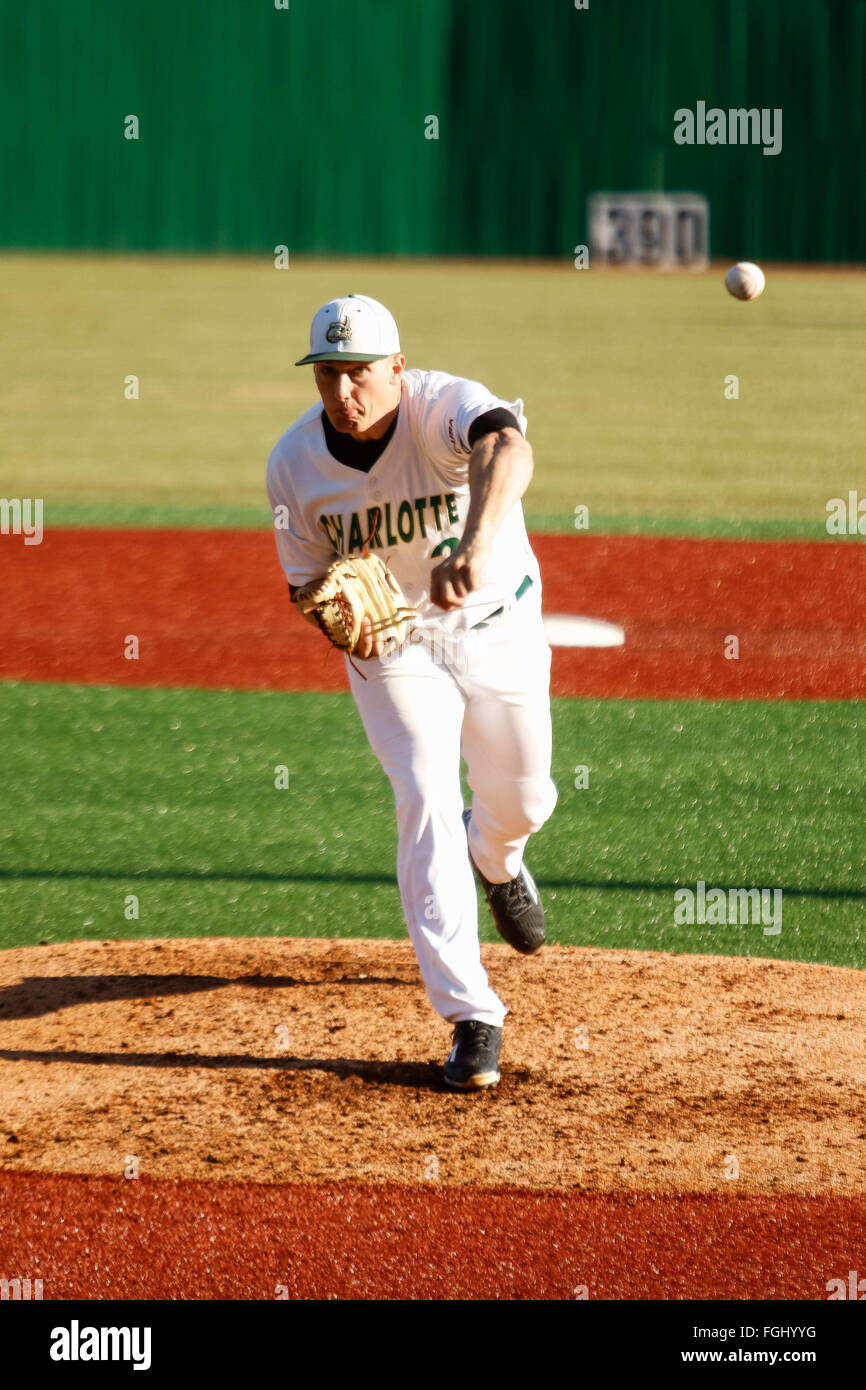 Charlotte, NC, USA. 19th Feb, 2016. Sean Geoghegan (24) of the