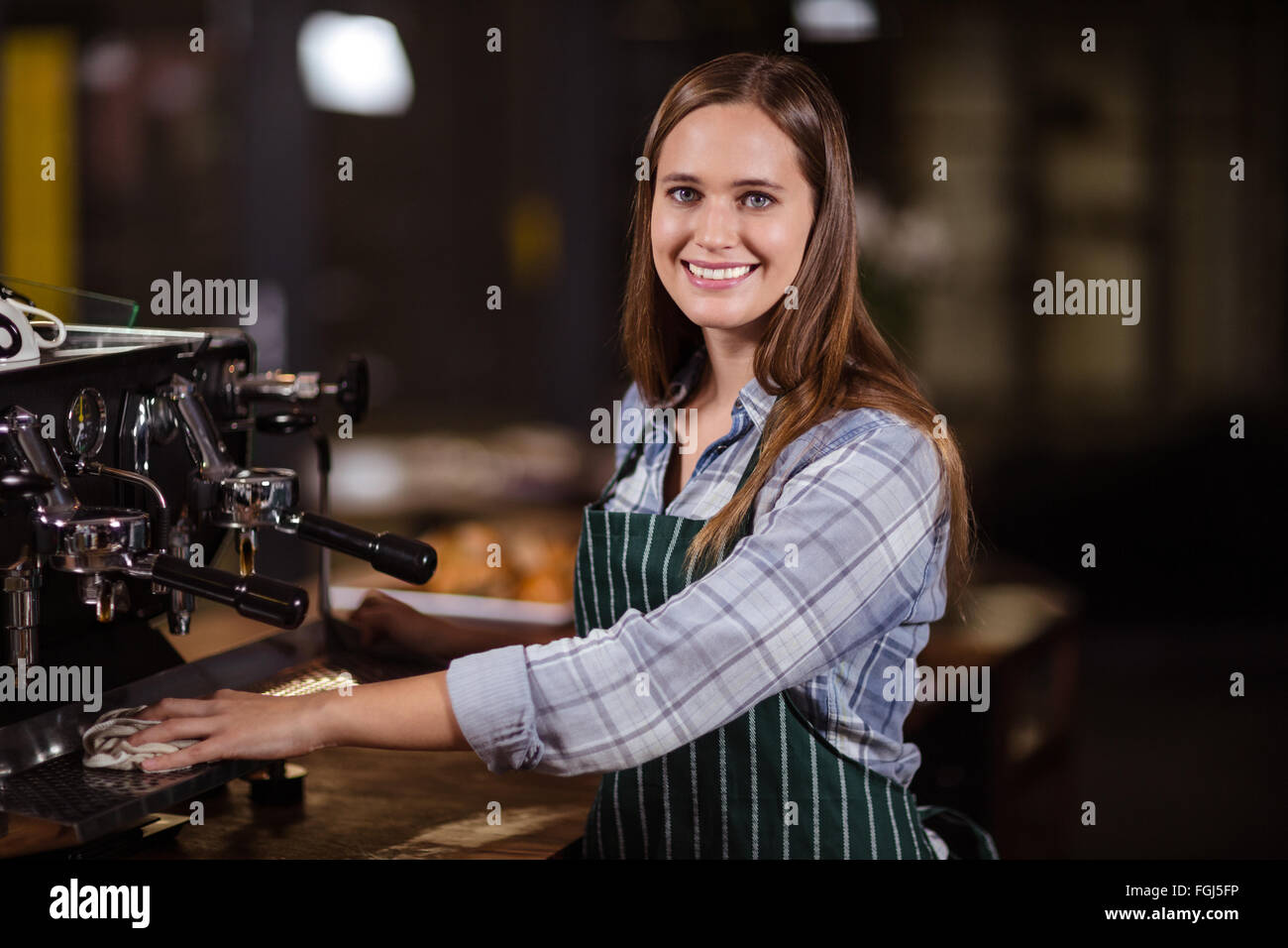 Cleaning coffee machine hires stock photography and images Alamy