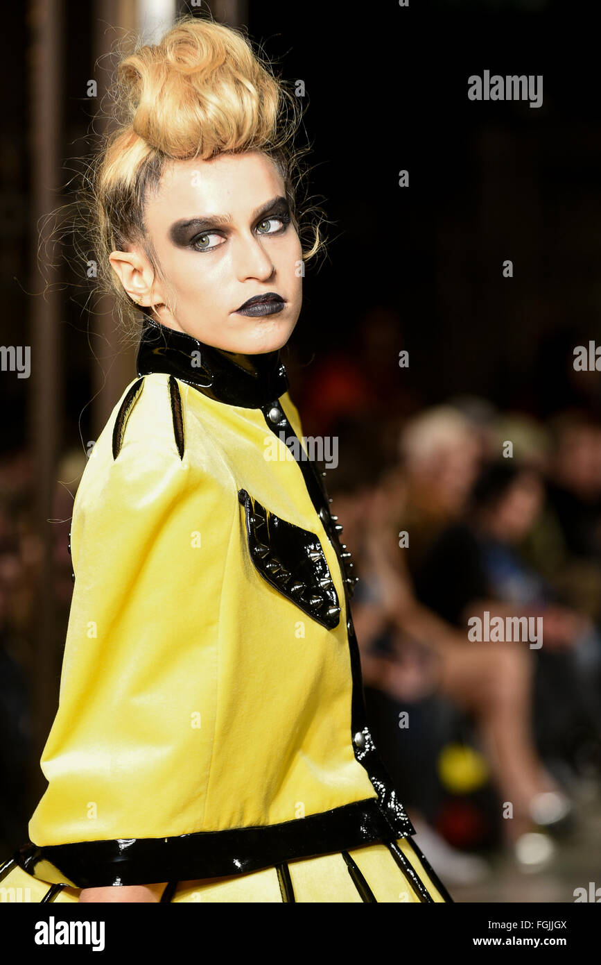 Pam hogg model hi-res stock photography and images - Alamy