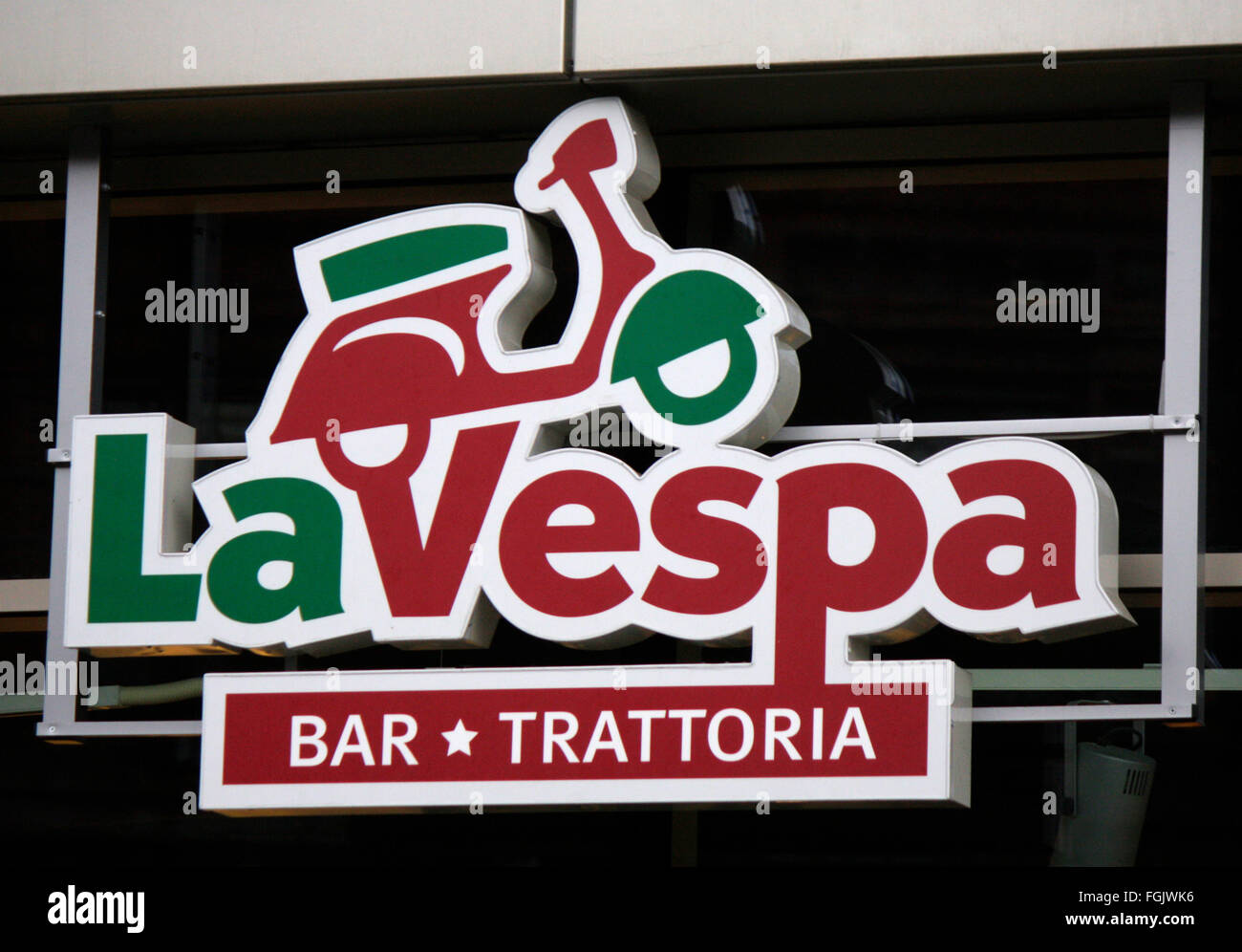 markenname-la-vespa-berlin-stock-photo-alamy
