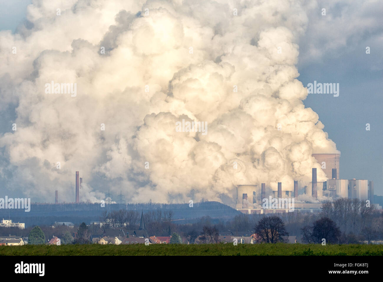 Coal power plant pollution hires stock photography and images Alamy
