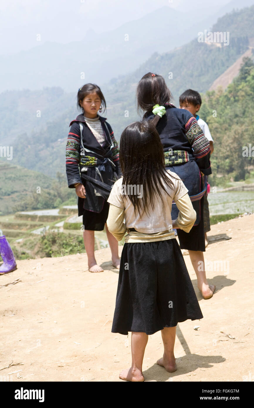 Vietnamese Tribal Girls High Resolution Stock Photography and Images ...