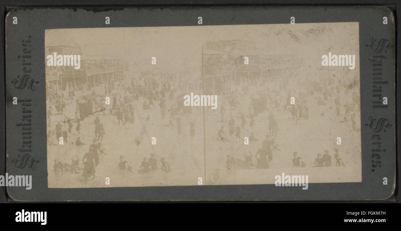 View of people on the beach, from Robert N. Dennis collection of stereoscopic views 3 Stock Photo