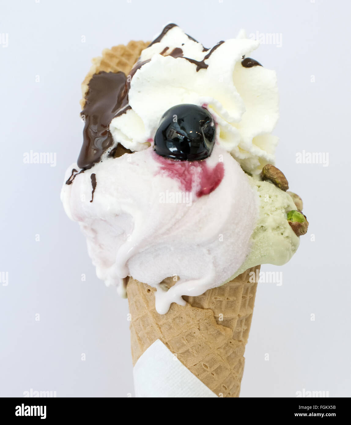 Scoop ice cream cherry hi-res stock photography and images - Alamy