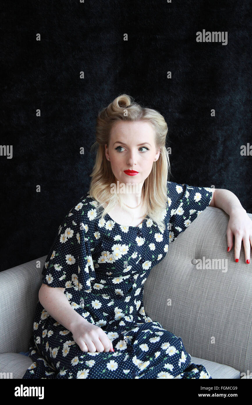 1940s woman hi-res stock photography and images - Alamy