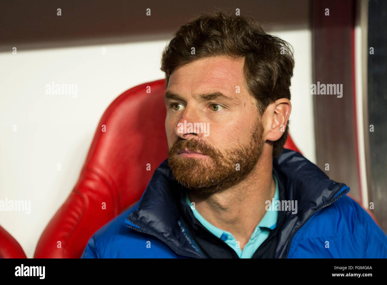 FC Zenit coach Andre Vilas Boas during the Premier League 2015/16 round 16 first leg match between SL Benfica and FC Zenit, at Sport Lisboa e Benfica Stadium, on February 16, 2016. Stock Photo