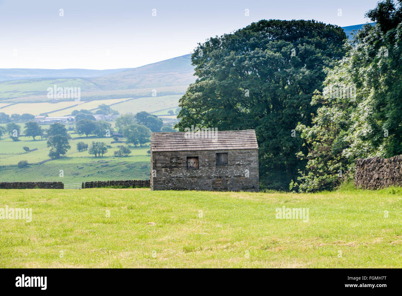 Old barn, Carlton, Yorkshire, England Stock Photo Alamy