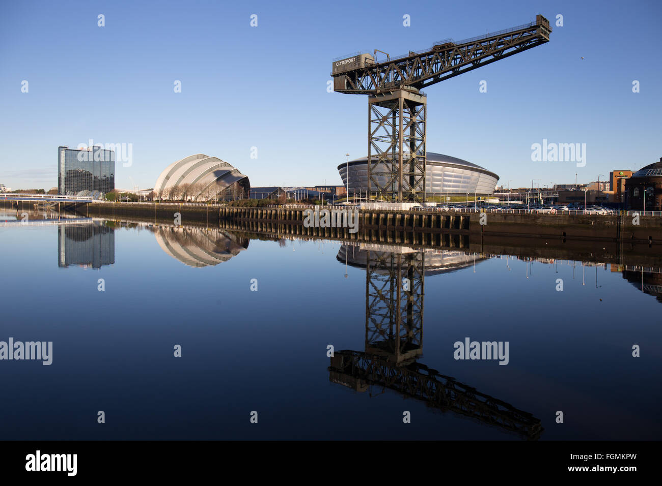 Glasgow River Clyde Crane Stock Photo