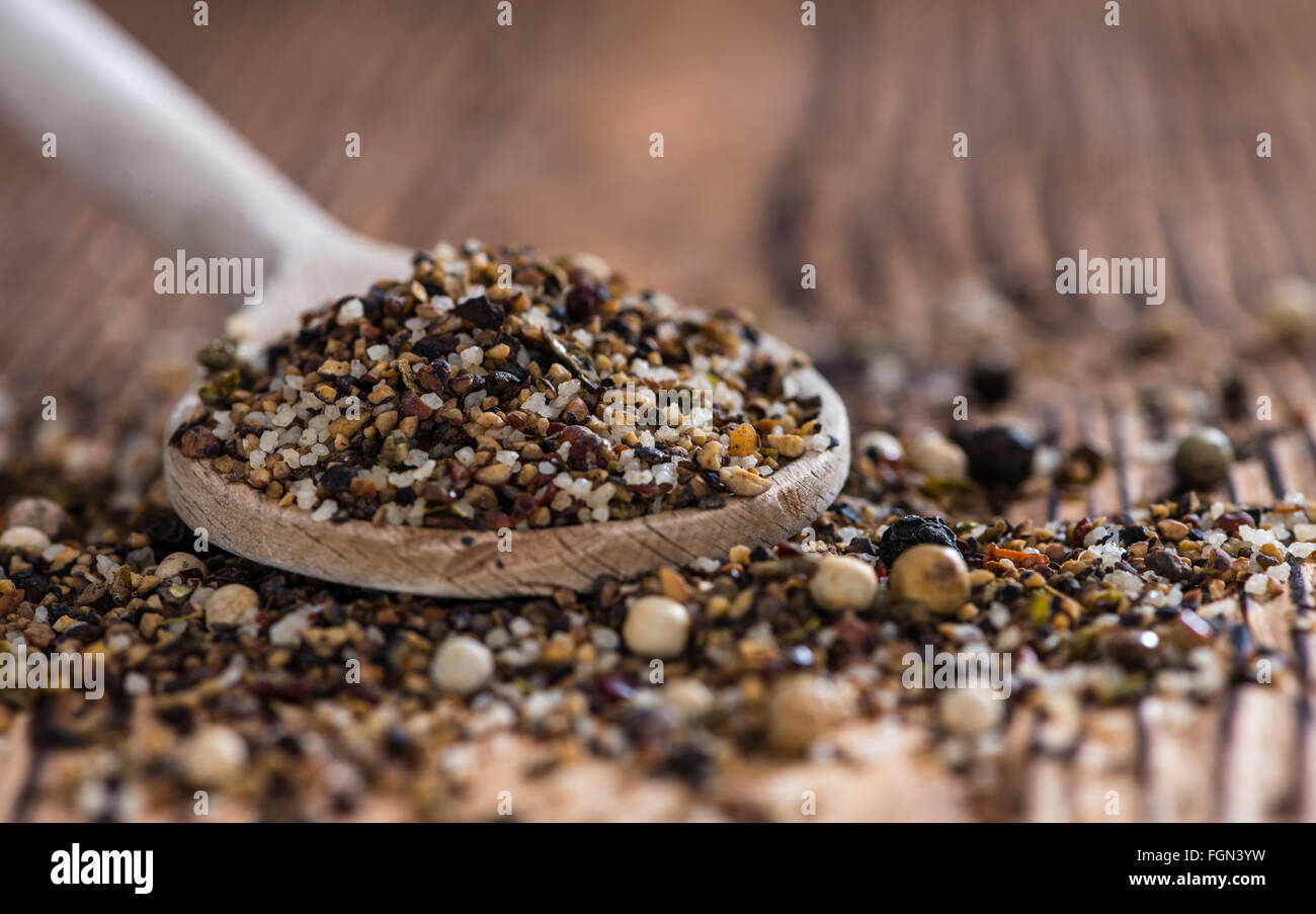 Crushed black peppercorns hires stock photography and images Alamy