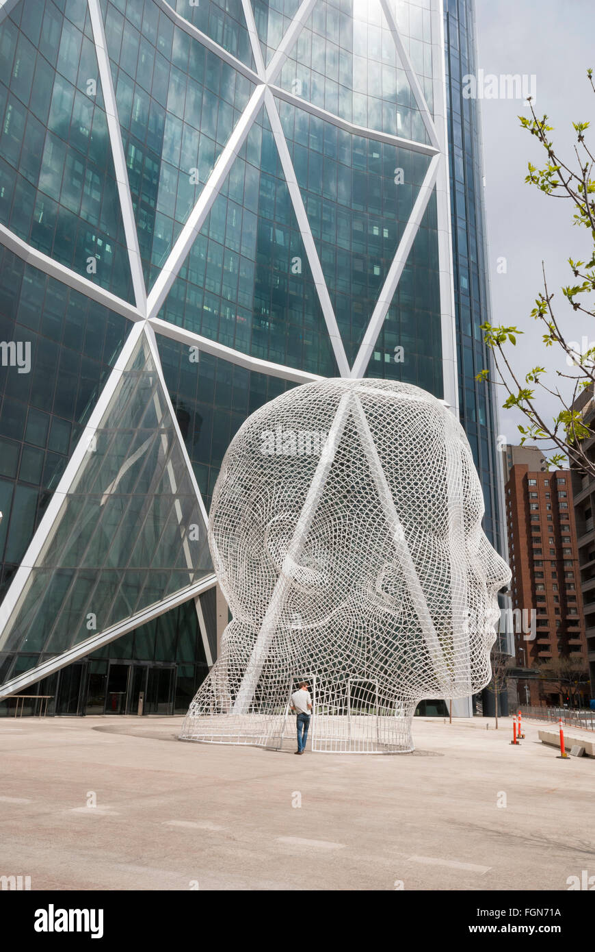 A twelve metre wire sculpture of a young girl's head by Spanish artist