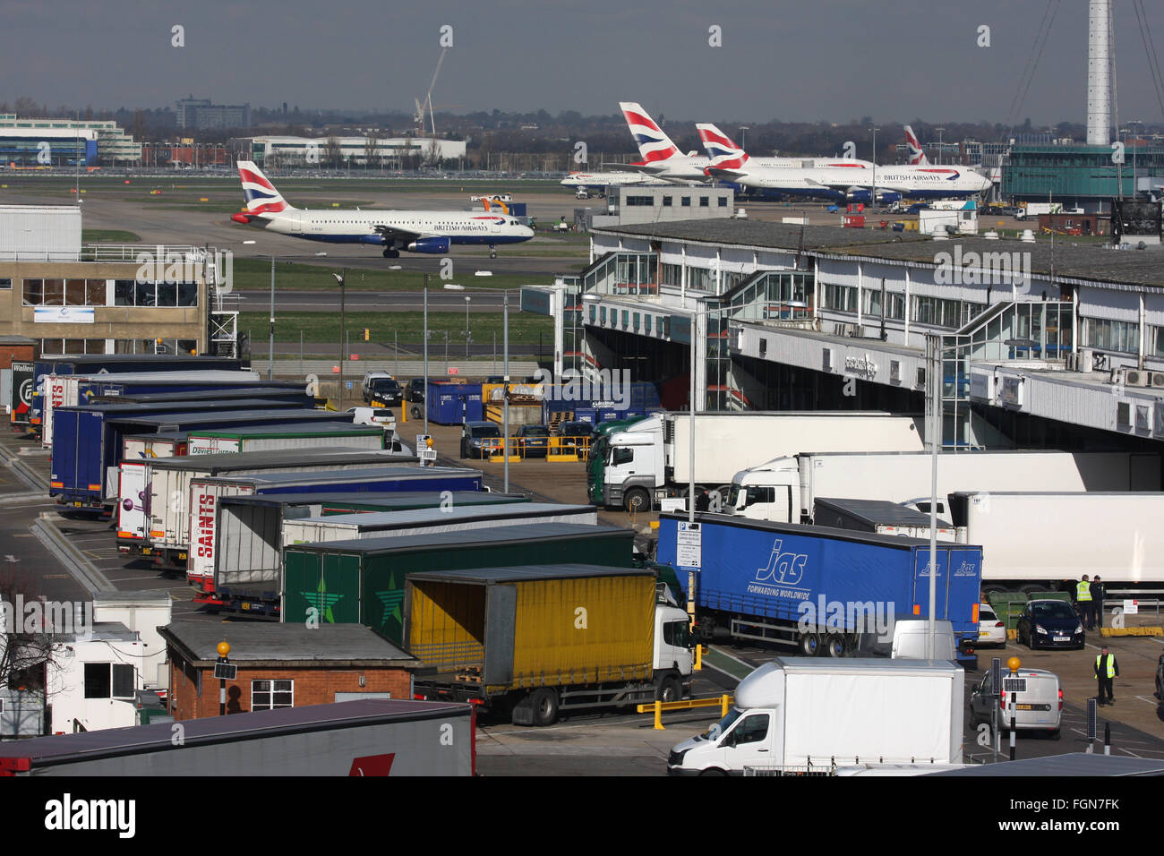 HEATHROW LONDON AIRPORT CARGO TERMINAL Stock Photo