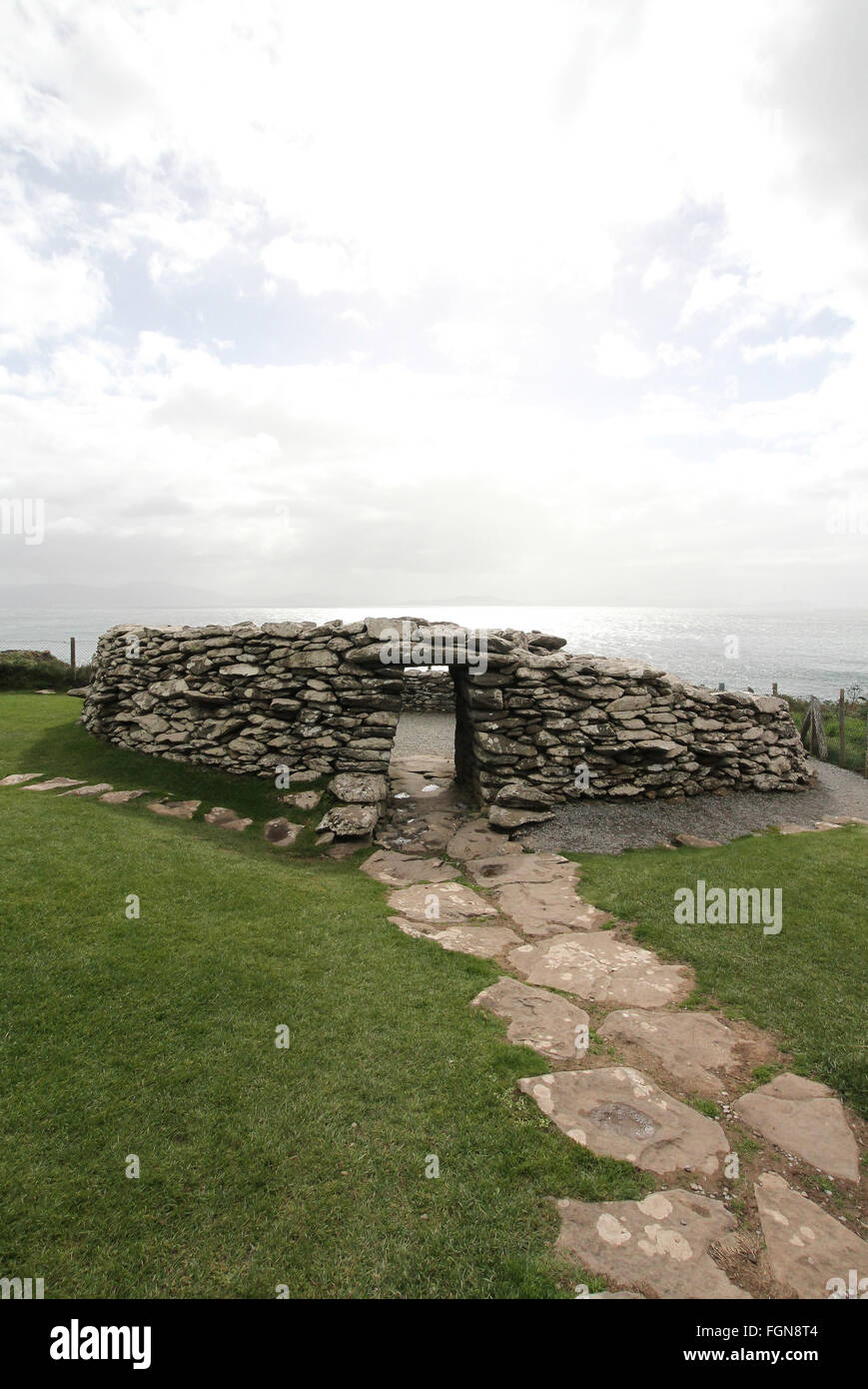 Dunbeg Fort, an Iron-age promontory fort on the Slea Head Drive, Dingle Peninsula, County Kerry, Ireland. Stock Photo