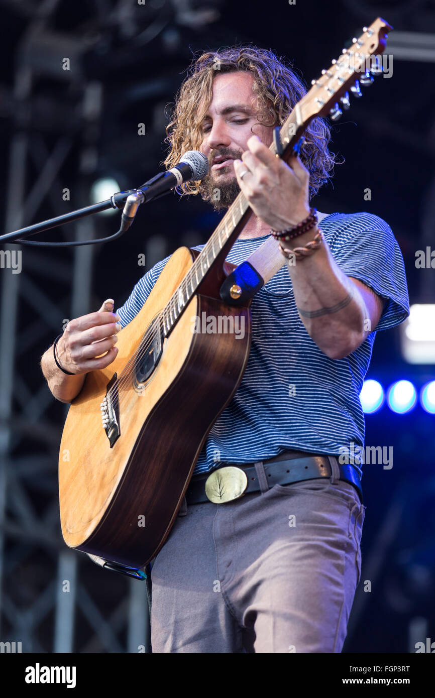 John Butler Trio Stock Photo Alamy