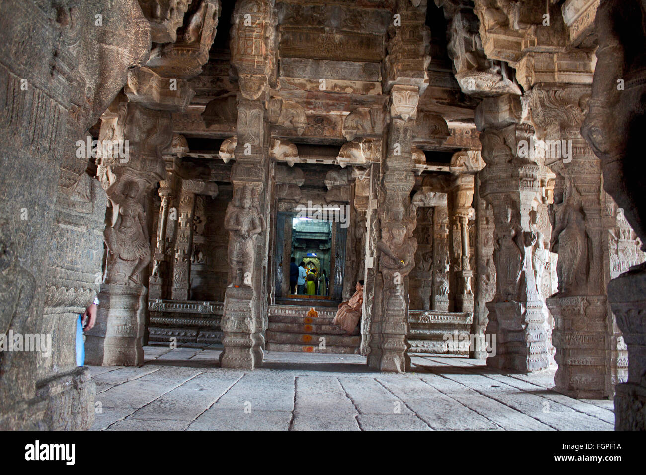 Lord Veerbhadra shrine , 100 pillared dance Hall, with Intricately sculpted pillars ,Veerabhadra Swamy Temple, Lepakshi, Andhra Stock Photo