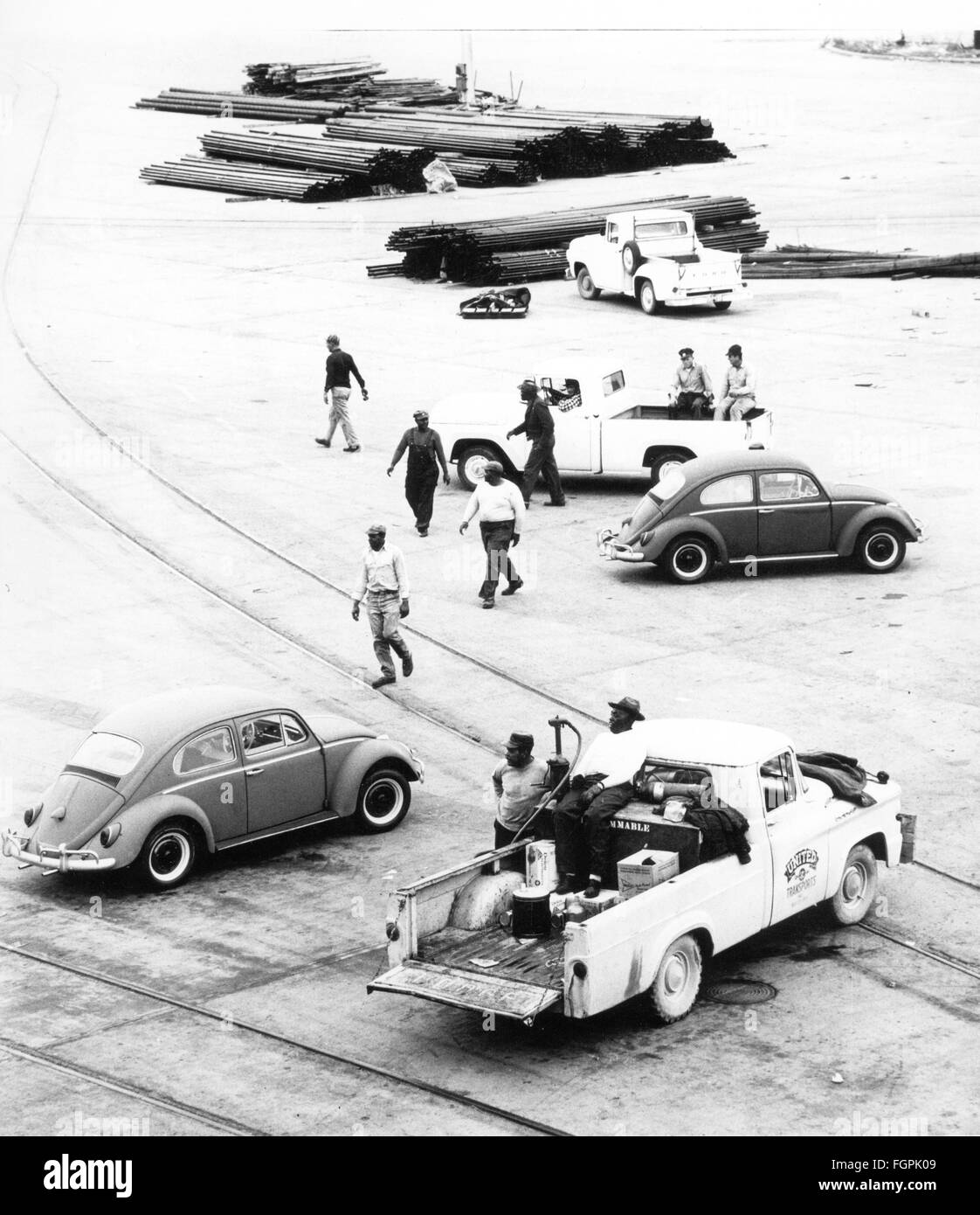 transport / transportation, car, vehicle variants, Volkswagen, VW beetle, refuelling of freshly imported vehicles, harbour, Houston, 1960s, Additional-Rights-Clearences-Not Available Stock Photo