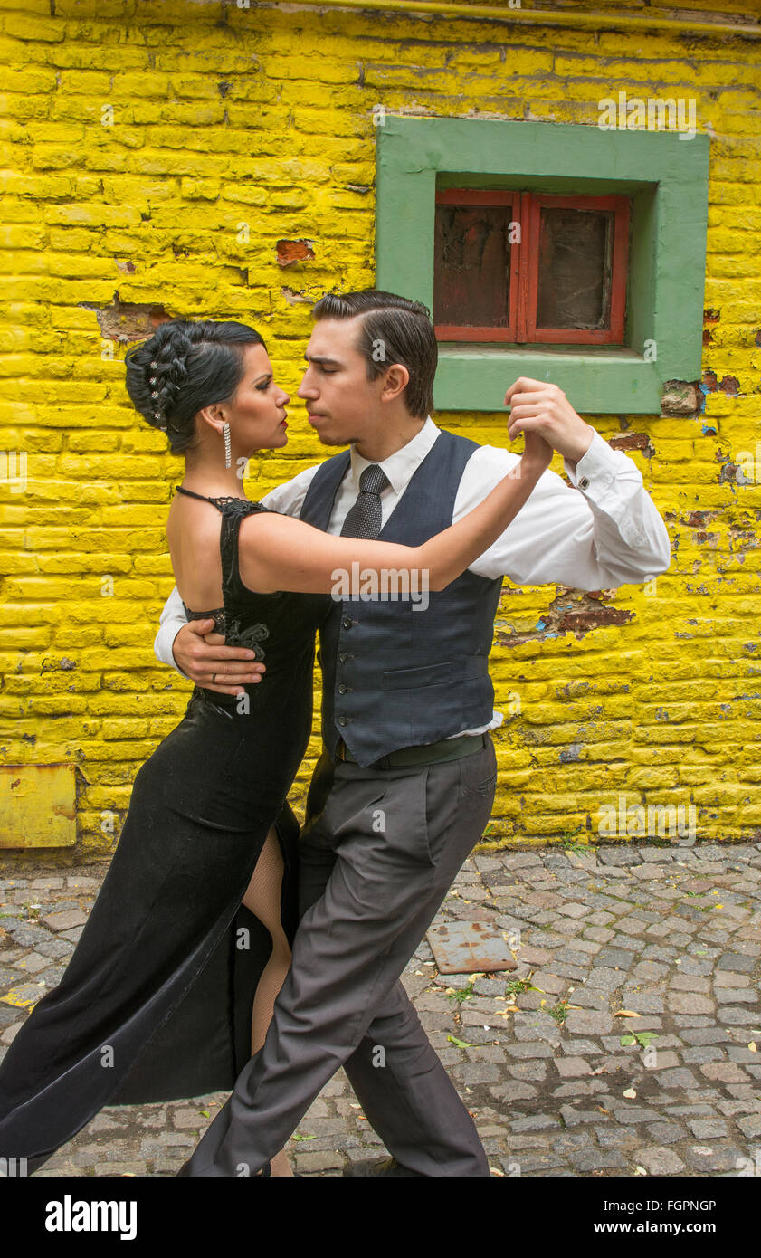 Couple Dance Tango Hi res Stock Photography And Images Alamy
