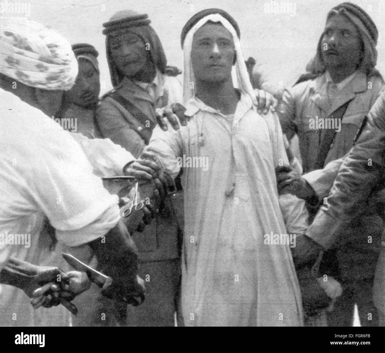 justice, penitentiary system, mutilation, thief is getting his hand cut