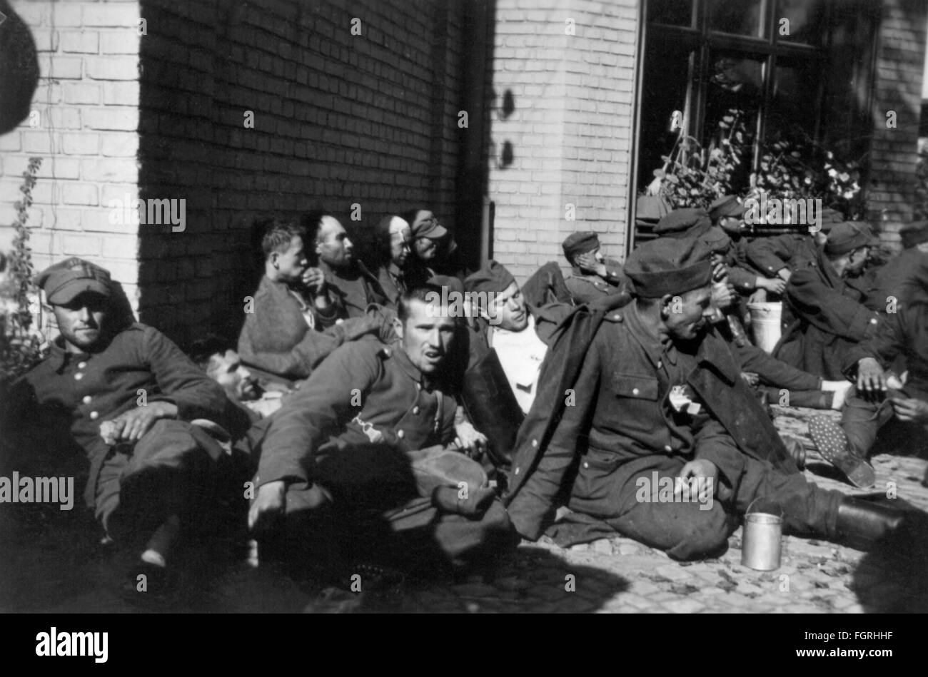 Second World War / WWII, prisoner of war, Polish prisoners waiting on a railway station for their transport / transportation, 1939, Additional-Rights-Clearences-Not Available Stock Photo