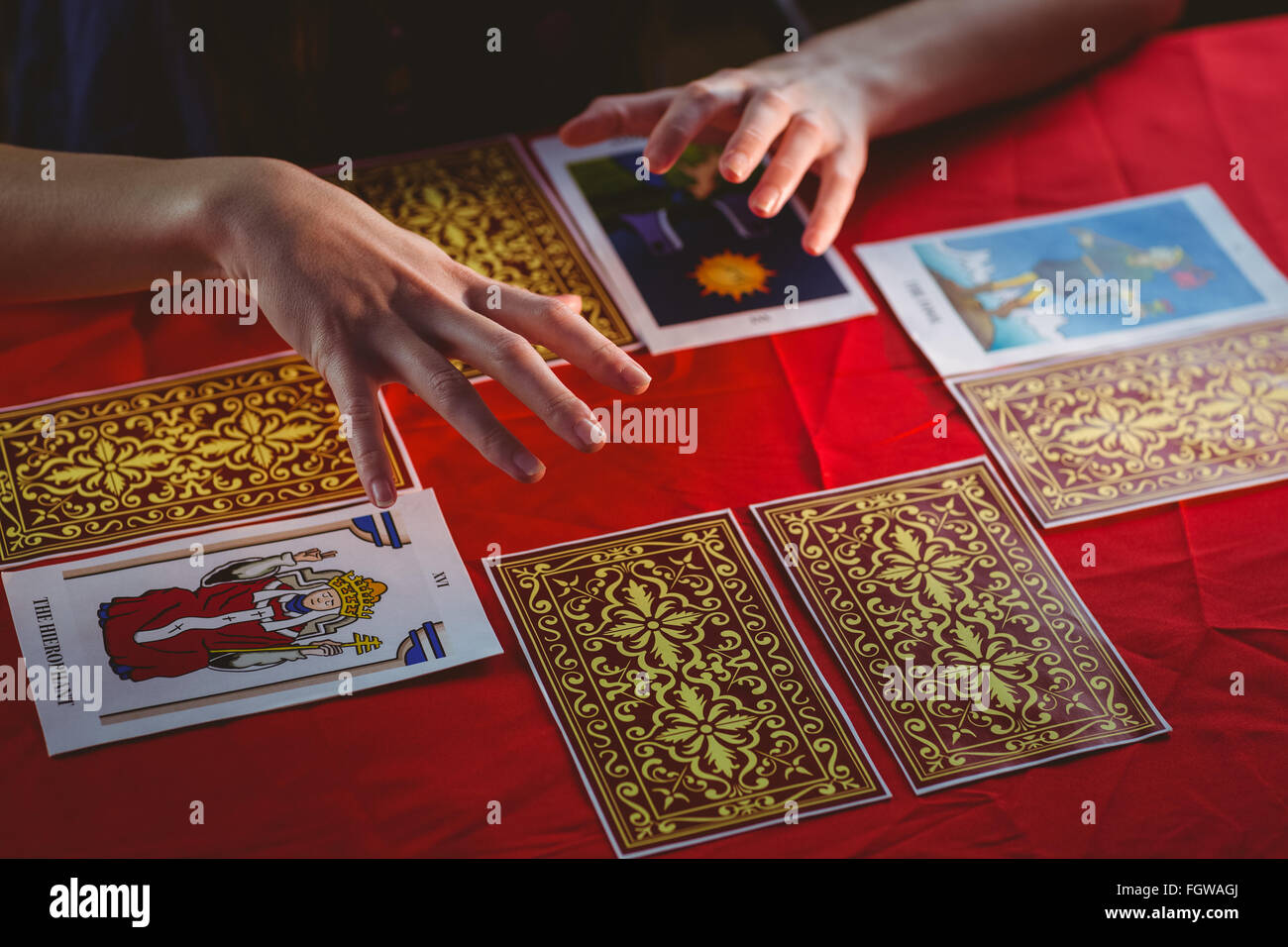 Fortune teller using tarot cards Stock Photo Alamy