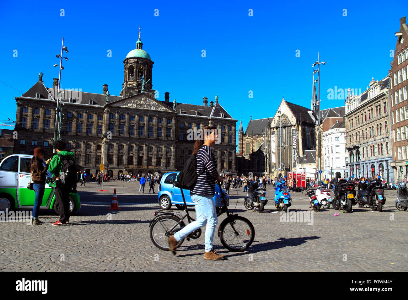 The Royal Palace and Nieuwe Kerk, New Church, Dam Square, Amsterdam, Netherlands Stock Photo