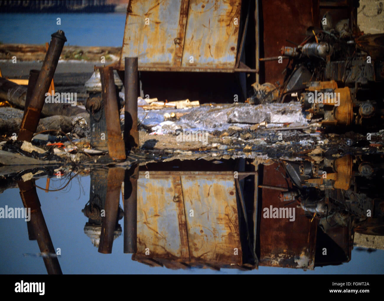 Garbage depot near the Hudson River in New York, 1980s Stock Photo Alamy