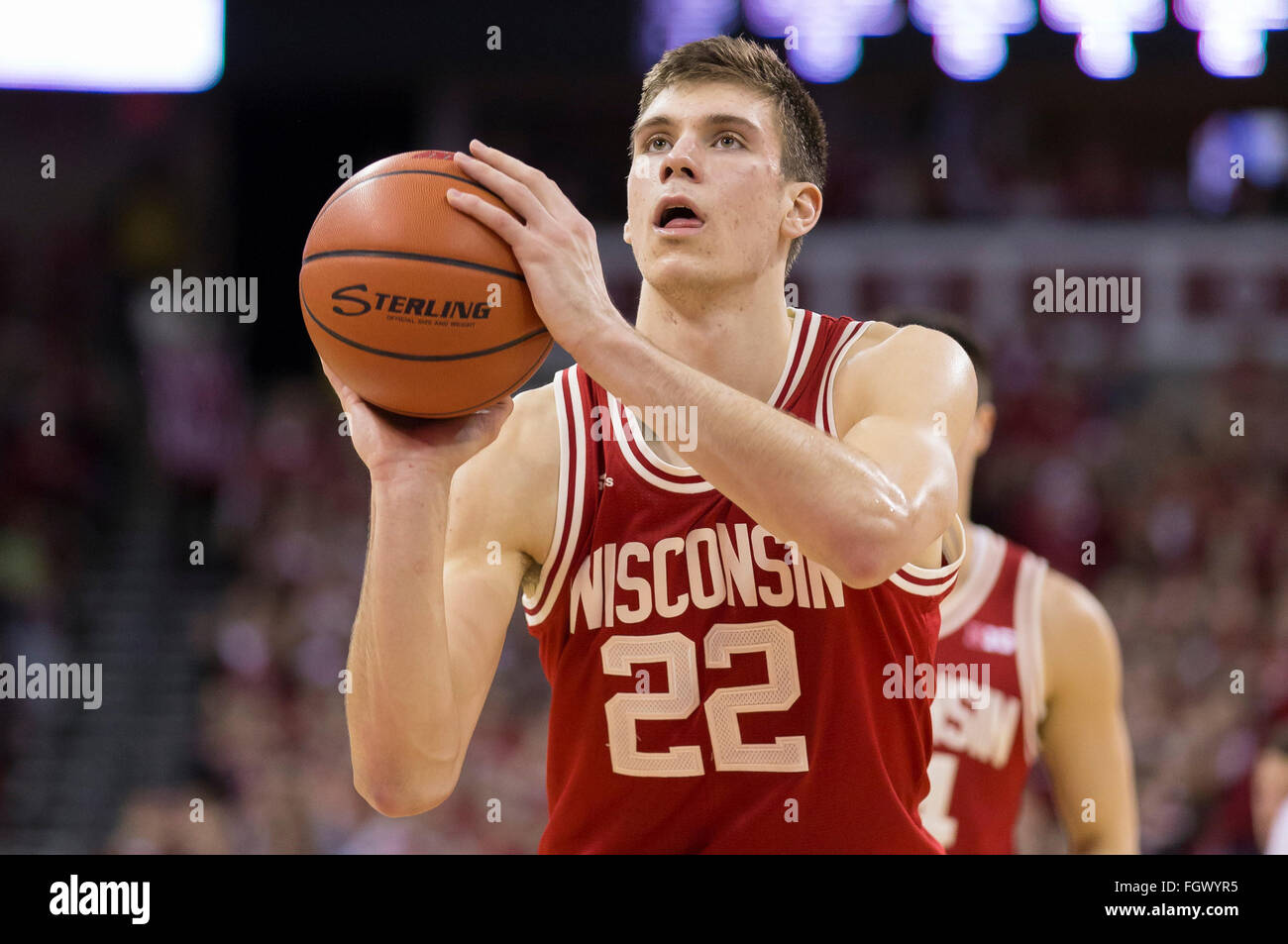 Madison, WI, USA. 21st Feb, 2016. Wisconsin Badgers forward Ethan Happ #22 at the free throw line during the NCAA Basketball game between the Illinois Fighting Illini and the Wisconsin Badgers at the Kohl Center in Madison, WI. Wisconsin defeated Illinois 69-60. John Fisher/CSM/Alamy Live News Stock Photo