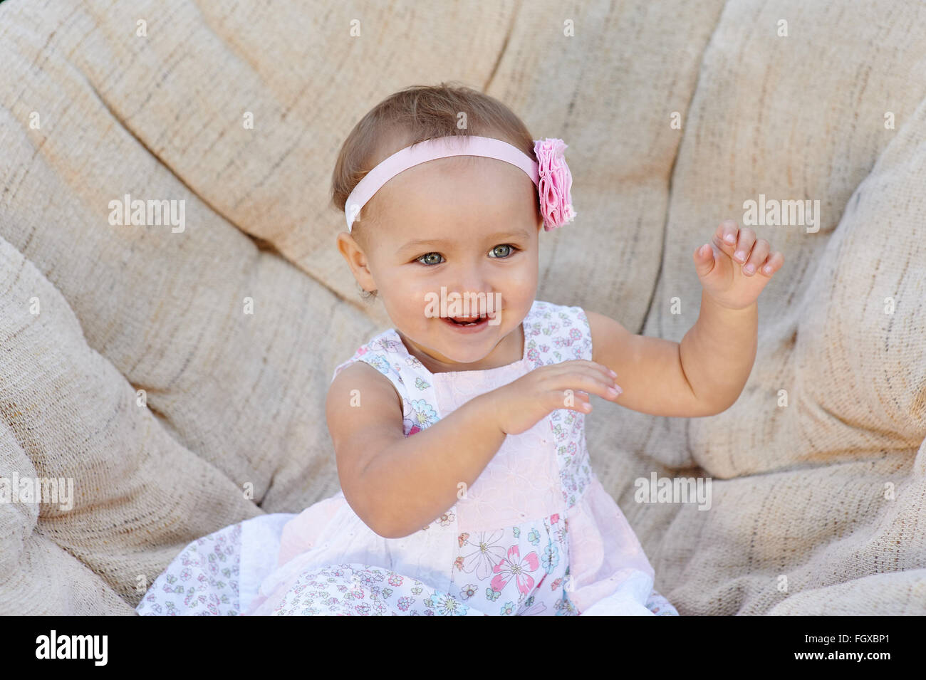 5 Tips How to Photograph a One Year Old - Sixth Bloom