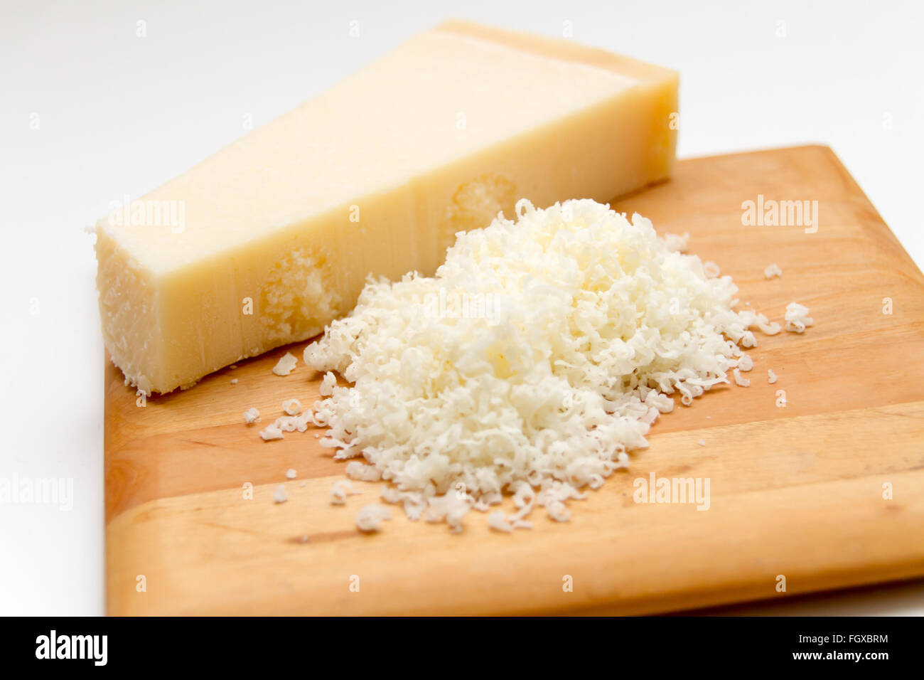Geriebener parmesan hi-res stock photography and images - Alamy