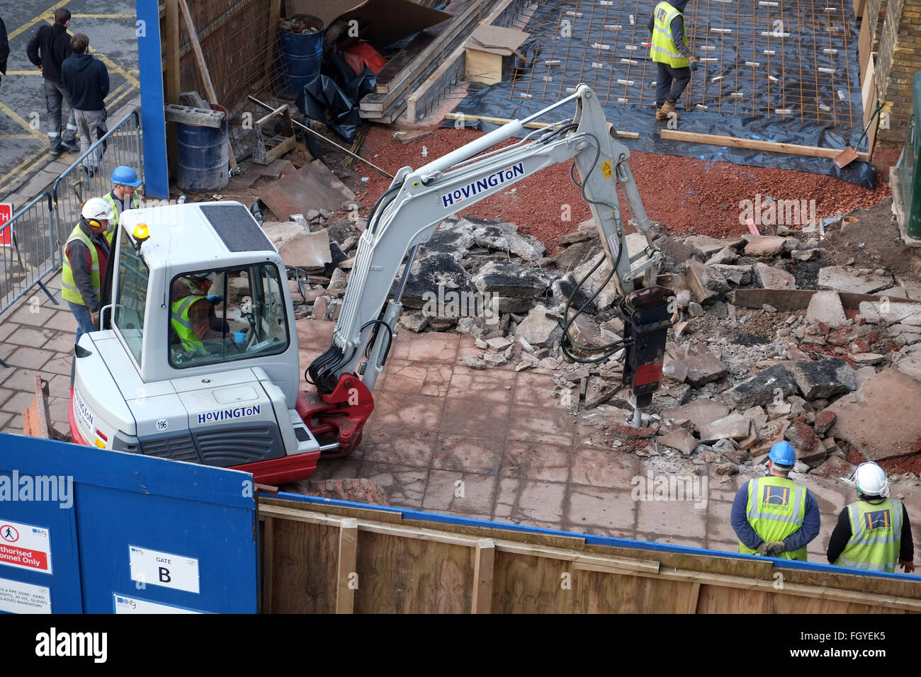 Concrete breaker hires stock photography and images Alamy