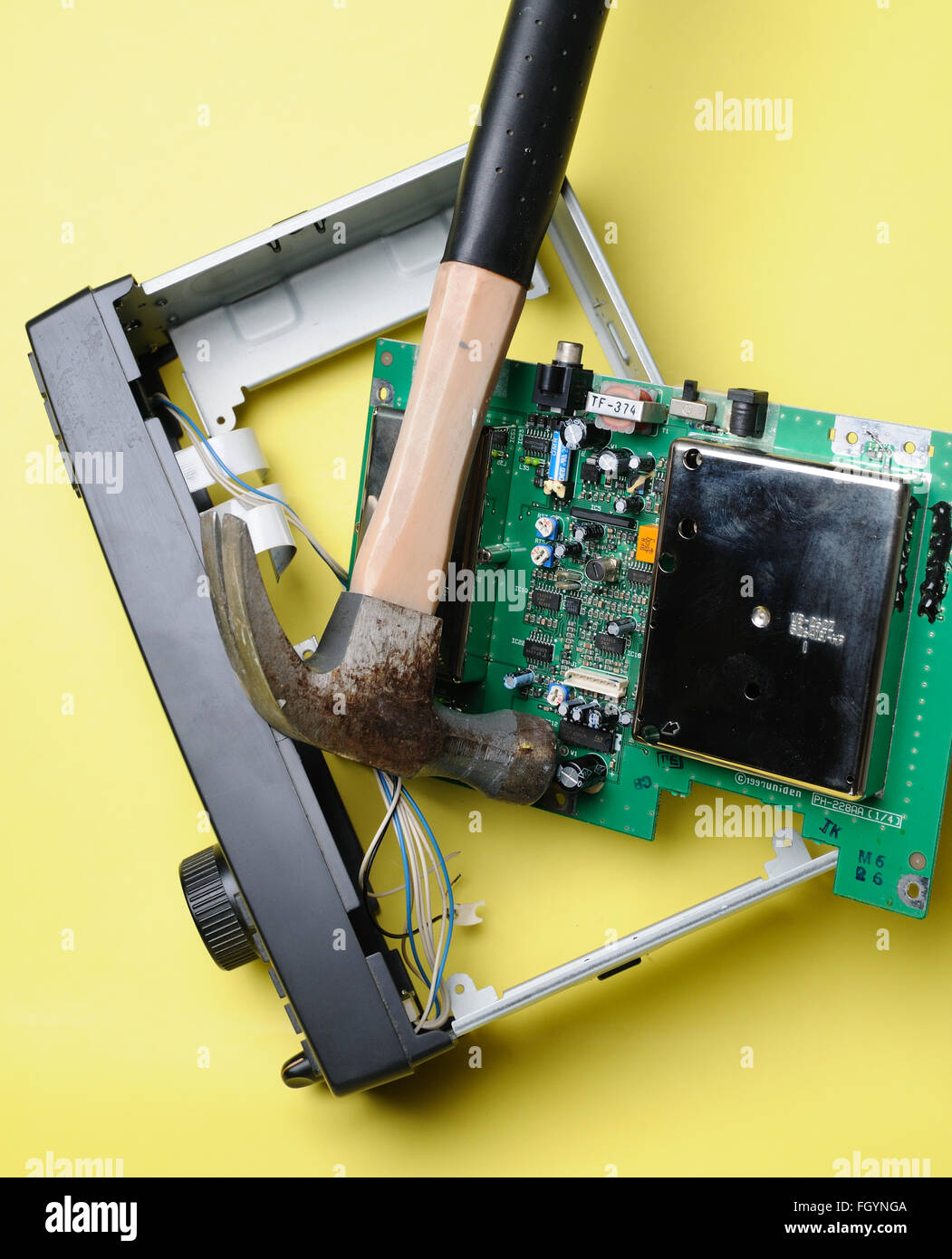 Electronic circuit solder hi-res stock photography and images - Alamy