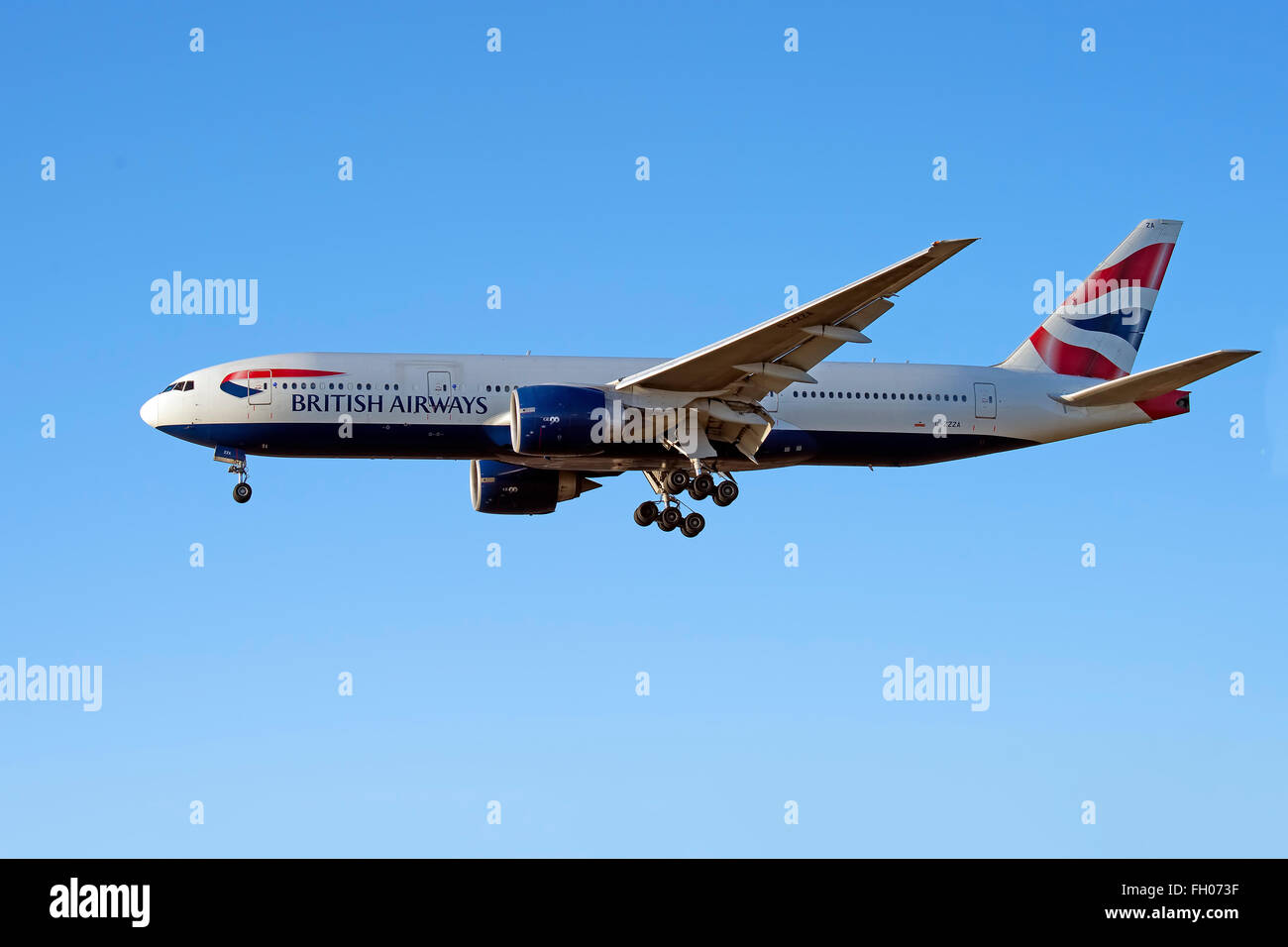British Airways Flight on Final Approach Philadelphia International Airport Stock Photo