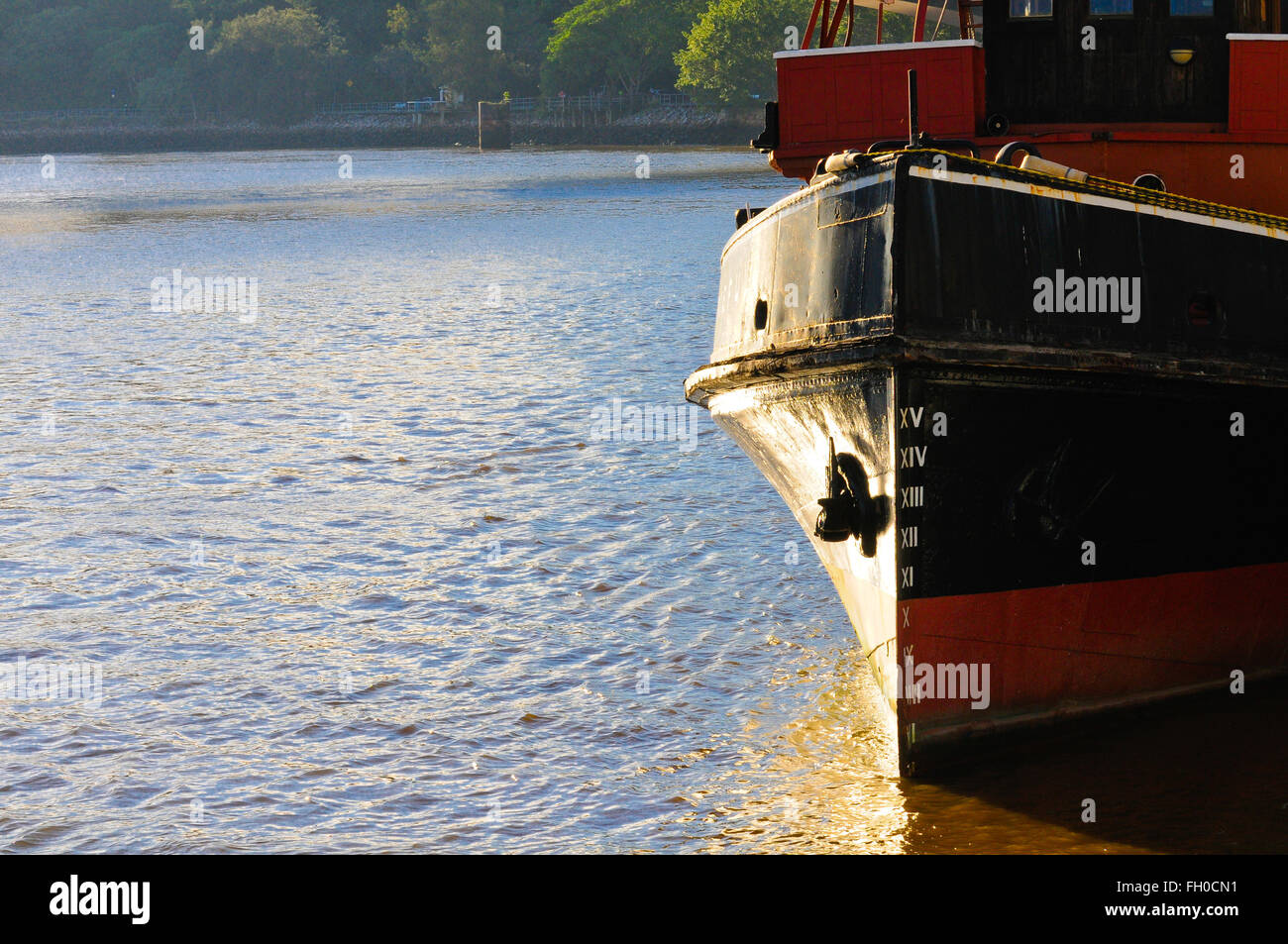 Old tug boat hi-res stock photography and images - Alamy