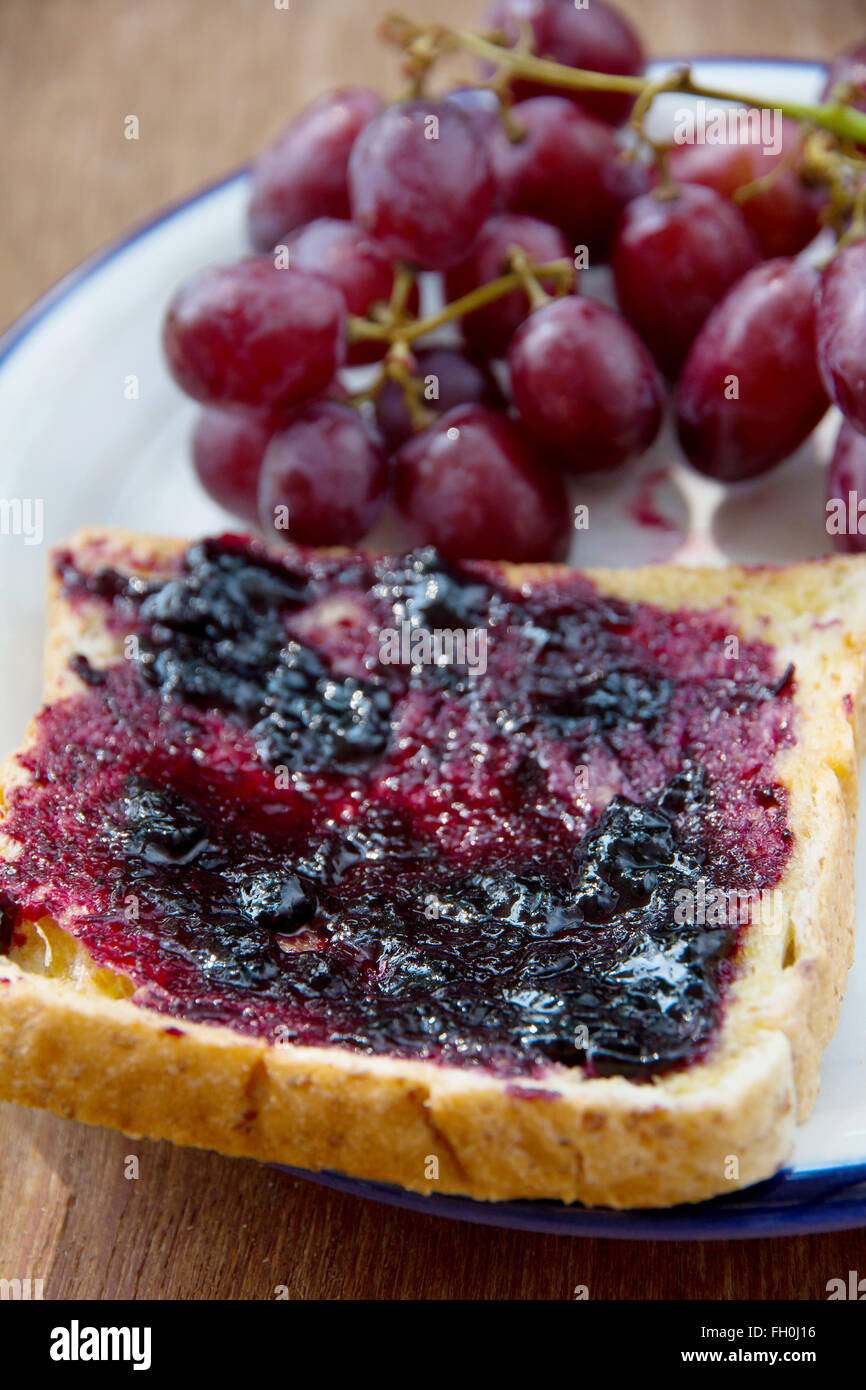 grape jelly sandwich Stock Photo Alamy